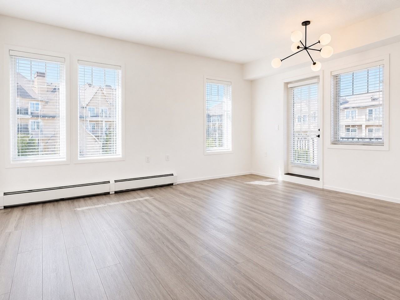 140 Mahogany St Se - Photo 5 of 36
