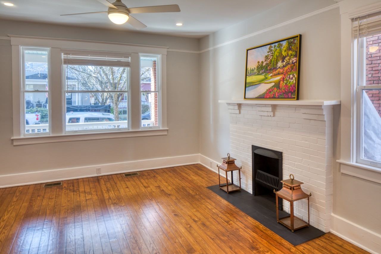 228 W 38th St - Photo 7 of 28