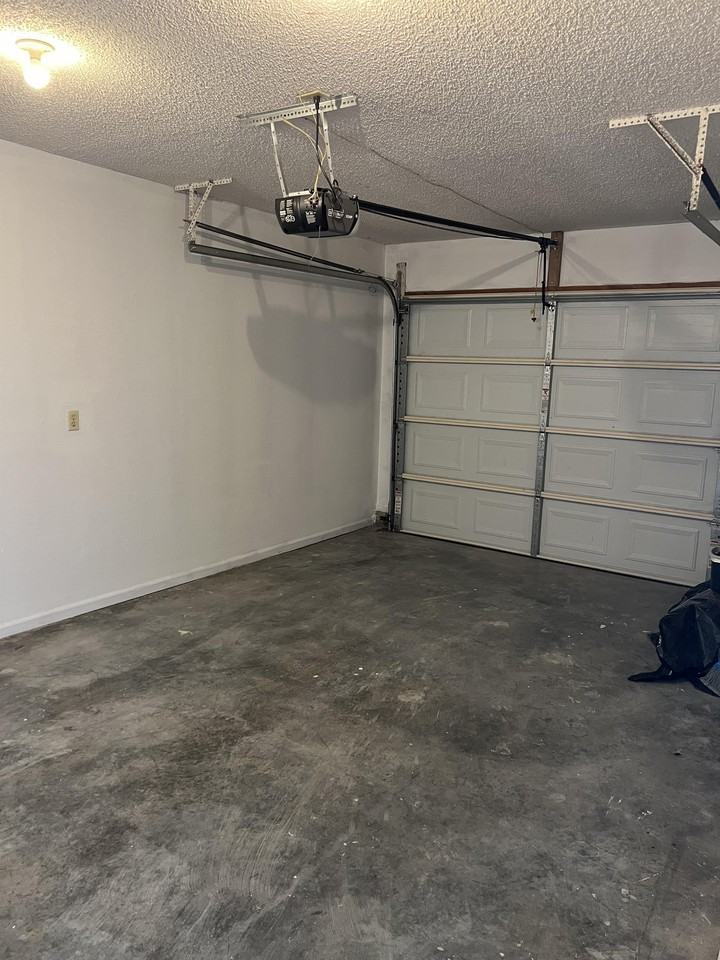 107 Southeast #A - Photo 3 of 24