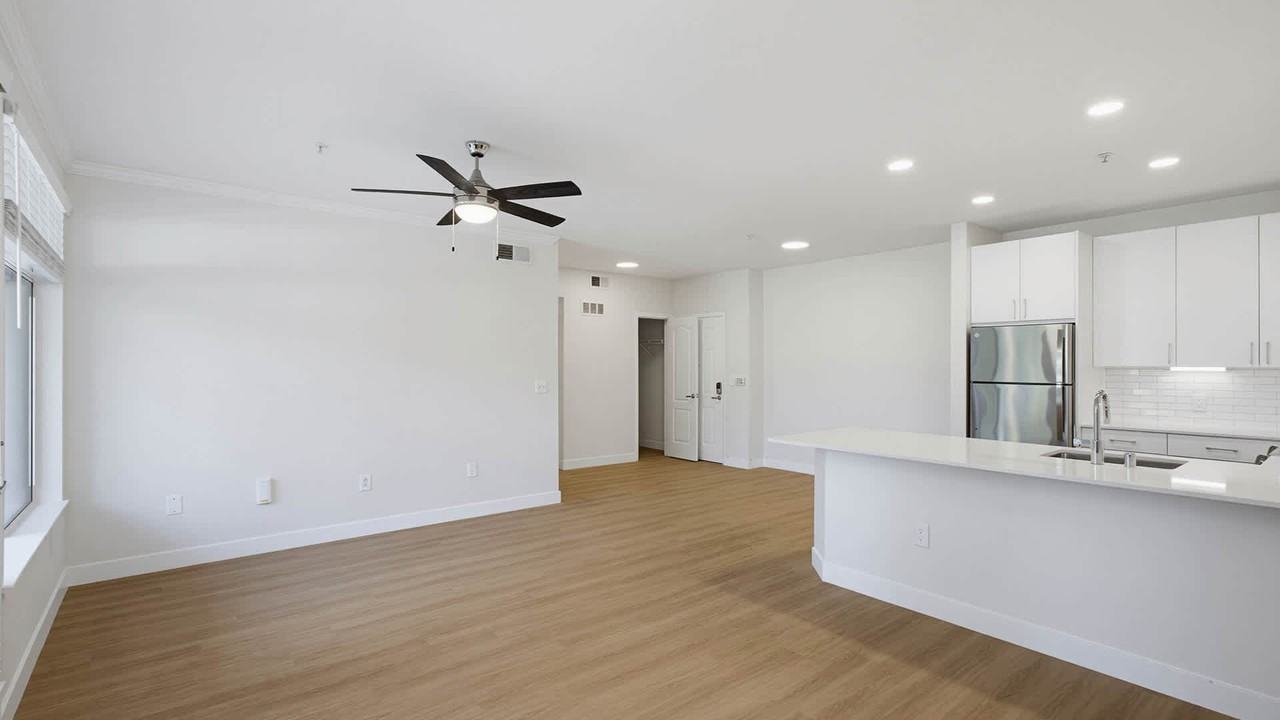Park Place at San Mateo - Photo 5 of 58