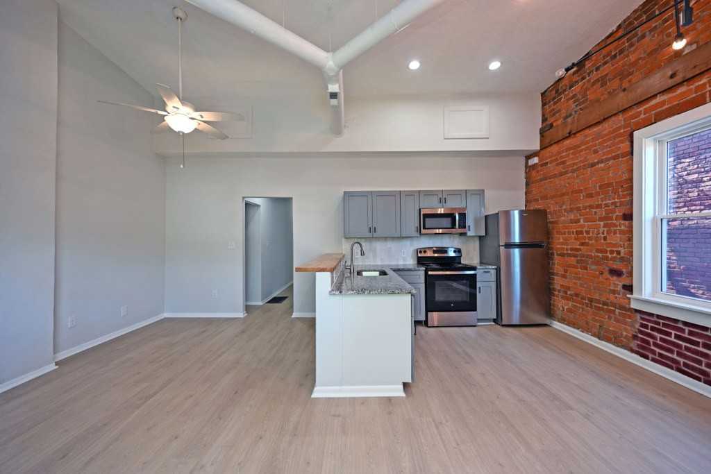 2228 Kemper Ln #3 - Photo 6 of 15