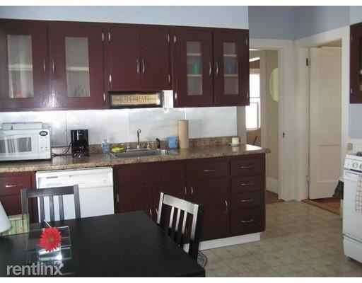 24 Olcott St - Photo 2 of 8