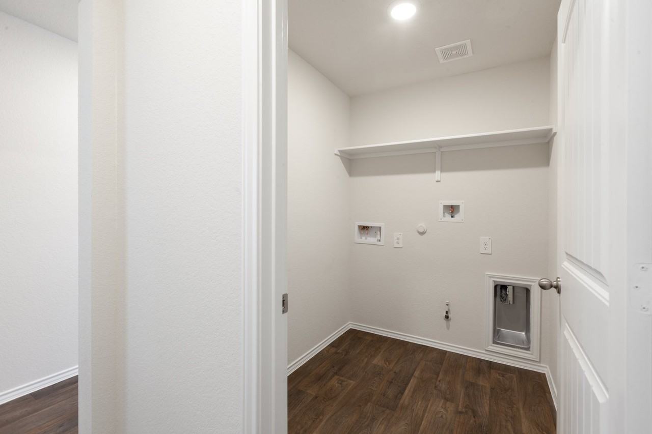 128 Granary Dr - Photo 5 of 19