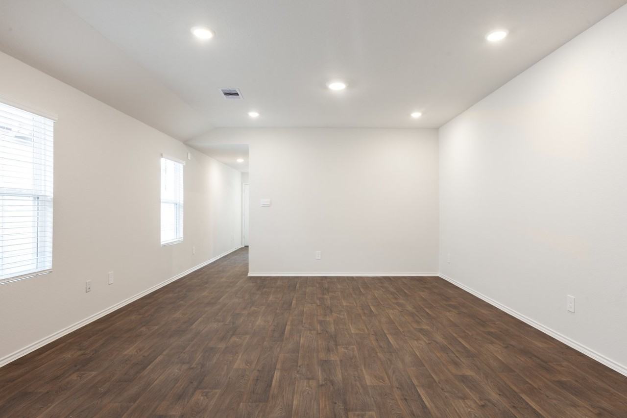 128 Granary Dr - Photo 7 of 19