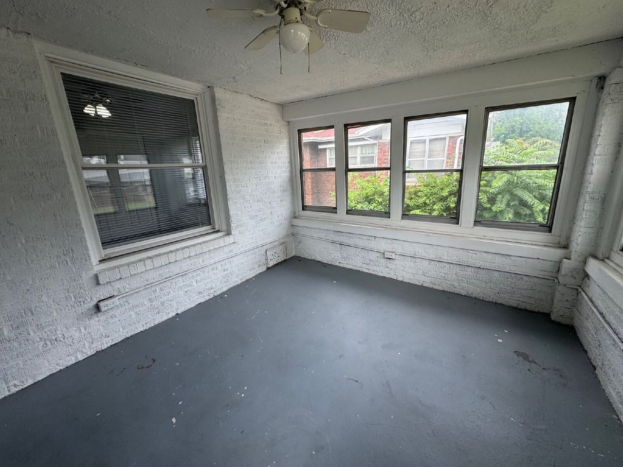 2129 S 5th St - Photo 3 of 20
