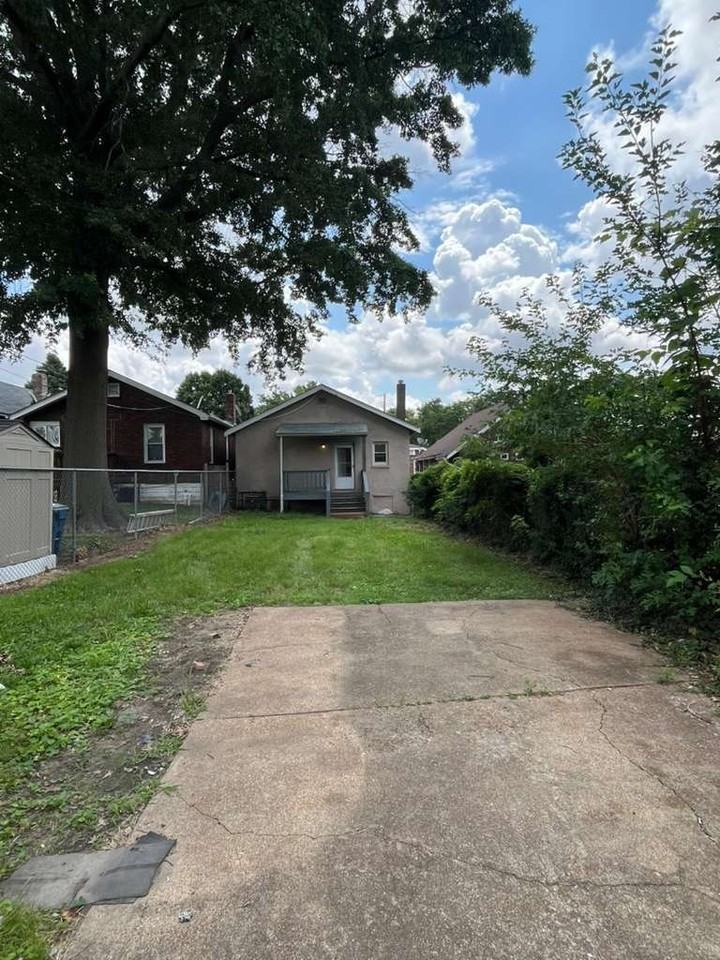 3507 Central Pl - Photo 4 of 50