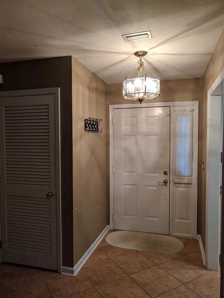 3711 Longchamp Cir - Photo 2 of 21