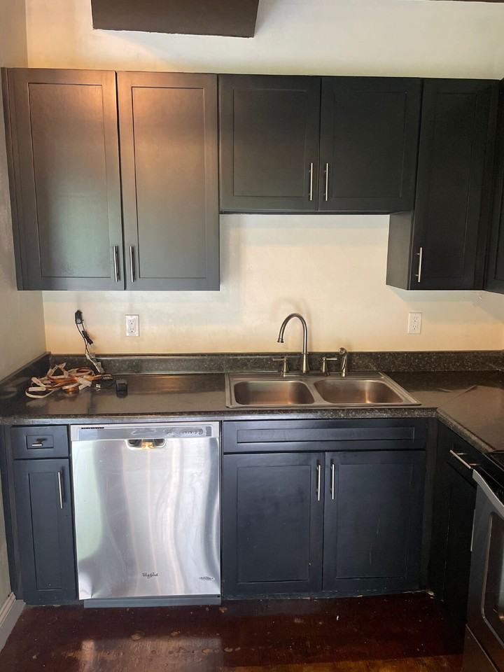 310 Blount St - Photo 5 of 17