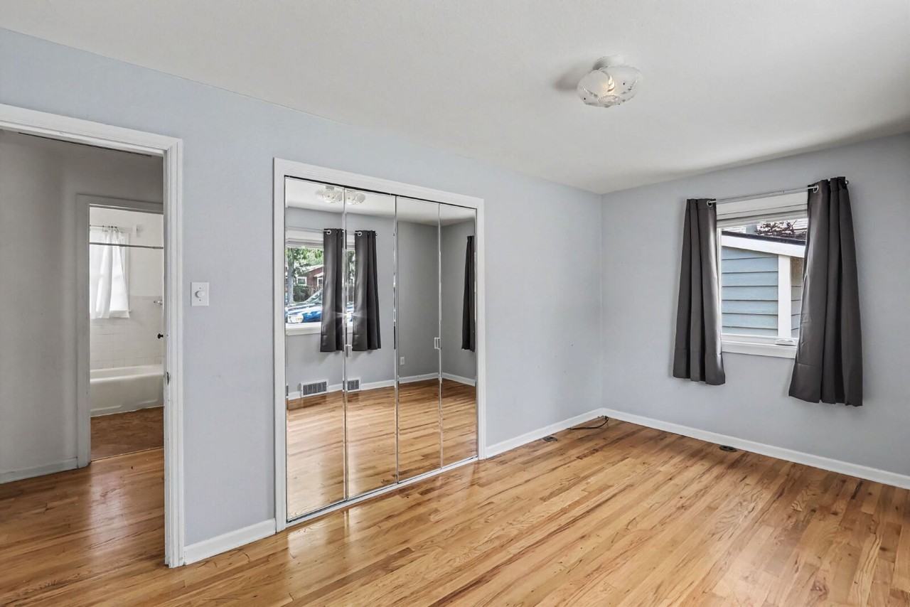1515 3rd Ave - Photo 5 of 10