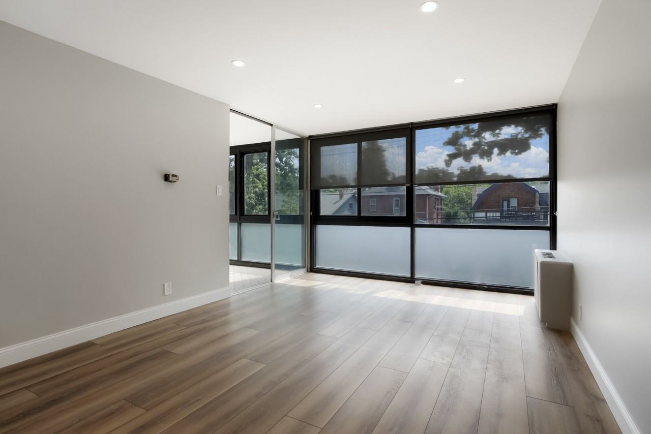 1050 N Corona St #212 - Photo 6 of 19