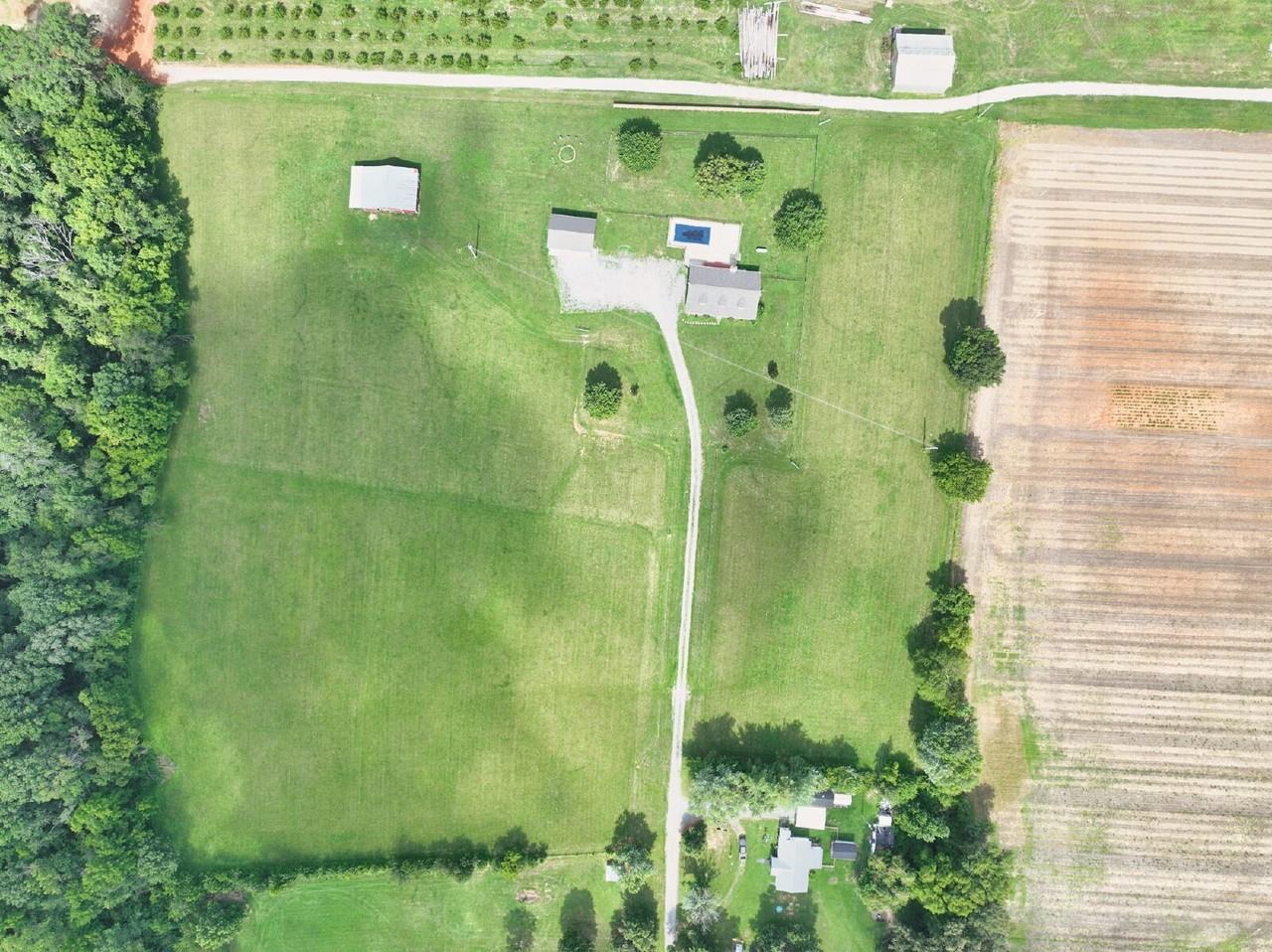 4616 Woodrow Wilson Rd - Photo 5 of 50