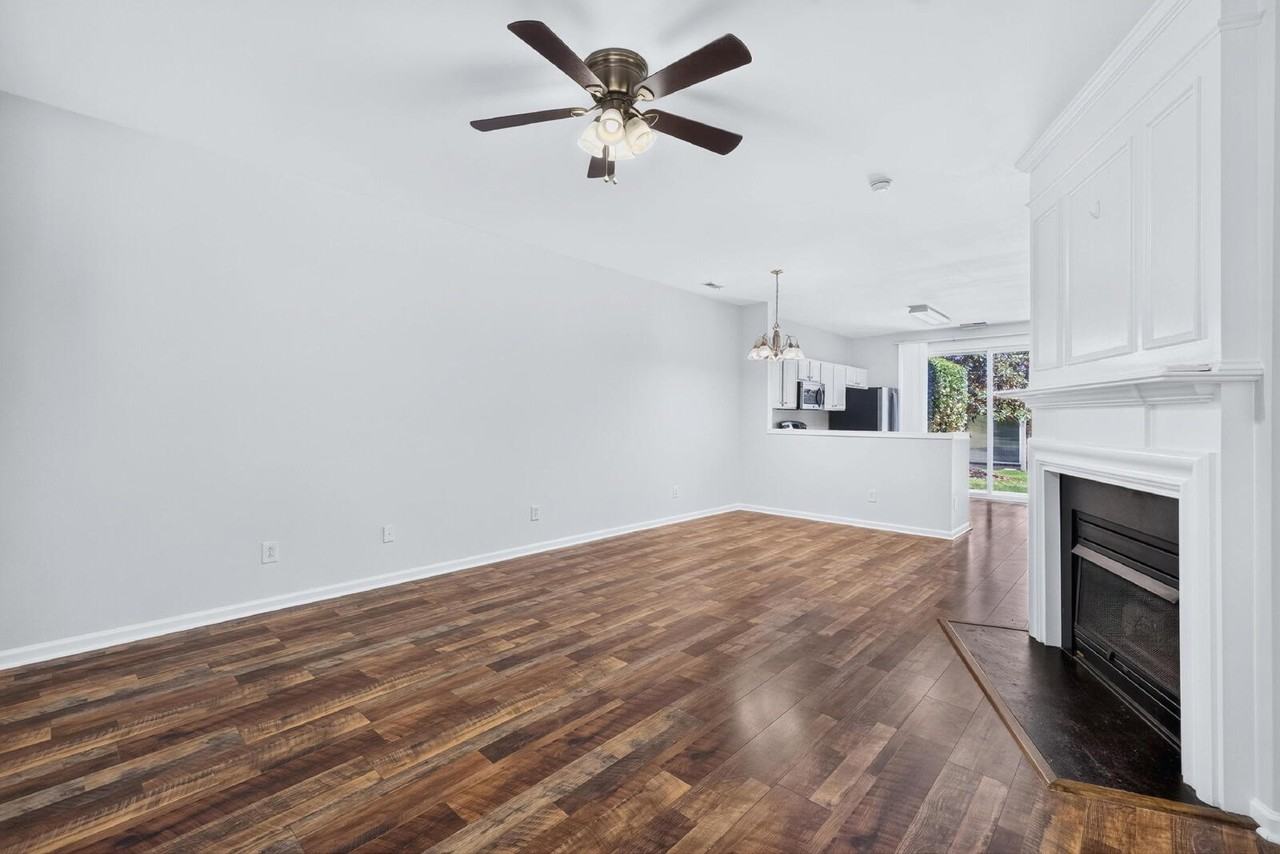 1703 Grace Brook Rd - Photo 5 of 30