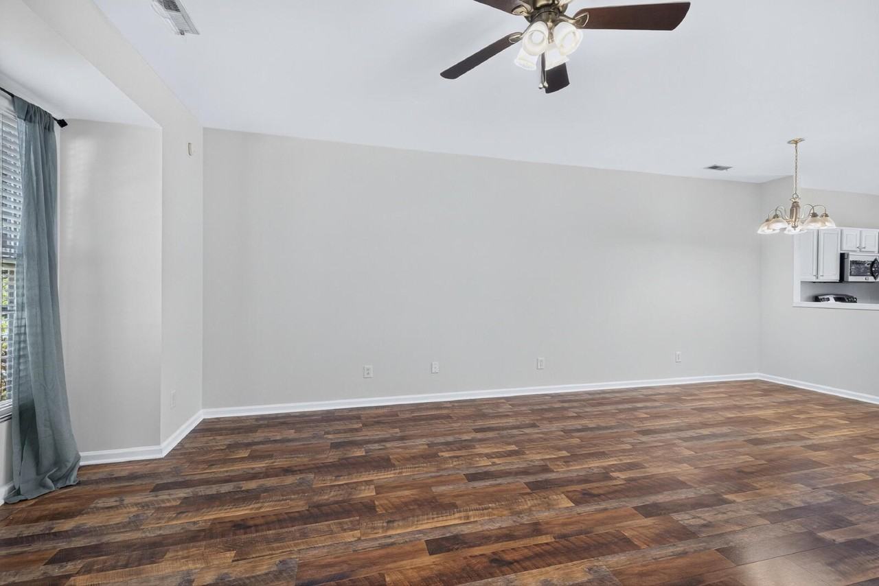 1703 Grace Brook Rd - Photo 6 of 30