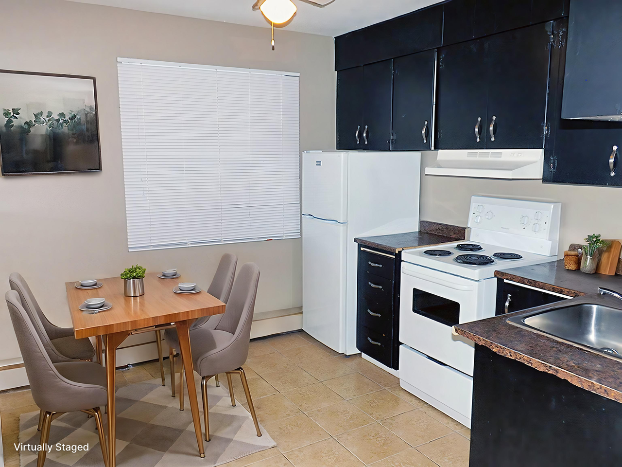 Preston 2 Apartments - Photo 3 of 13