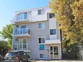 featured image of 612 Spadina Cres W