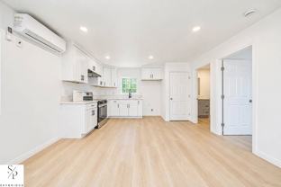 1428 W 59th St - Photo 1 of 1