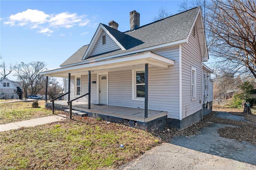 212 N Laura Wall Blvd - Photo 3 of 34