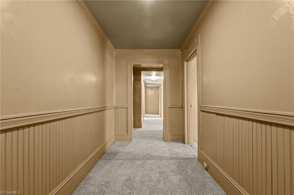 212 N Laura Wall Blvd - Photo 4 of 34