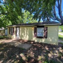 1602 S Butler Ave - Photo 1 of 1