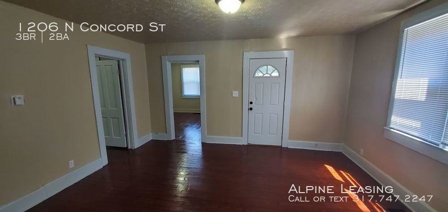 1206 N Concord St - Photo 2 of 9