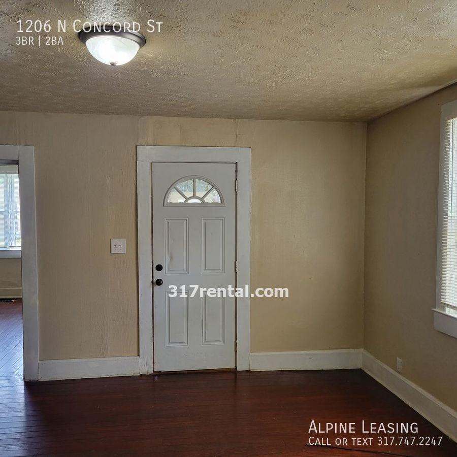 1206 N Concord St - Photo 5 of 9