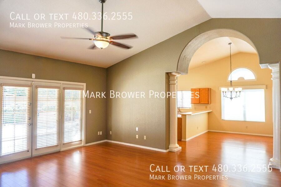 3641 W Linda Ln - Photo 4 of 19