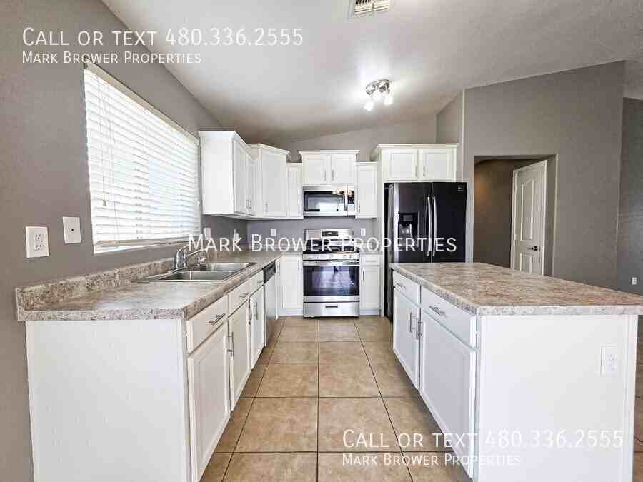3344 S 186th Ln - Photo 5 of 19