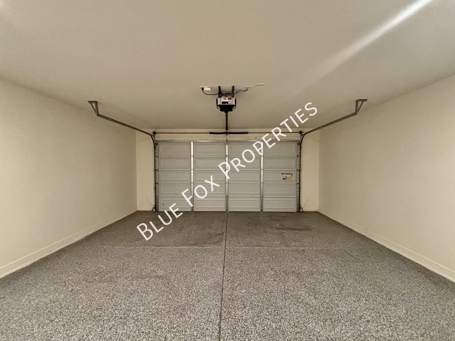 5536 W Lazy Farm Dr - Photo 2 of 25