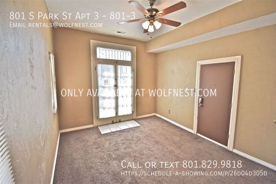 801 S Park St Apt 3 #801-3 - Photo 4 of 18