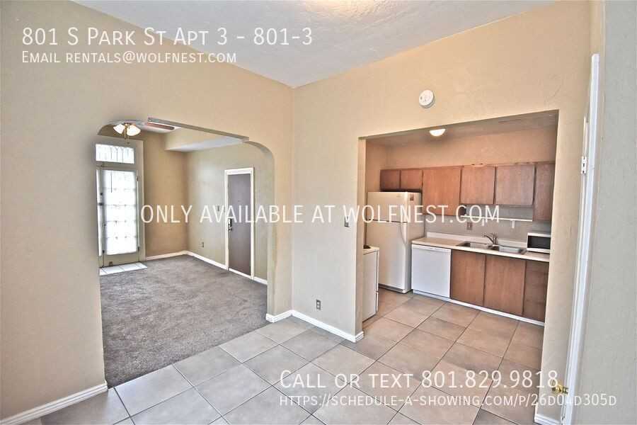 801 S Park St Apt 3 #801-3 - Photo 6 of 18