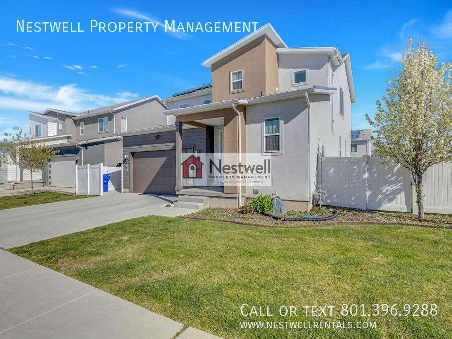 563 E Alma Mater Ave - Photo 3 of 27