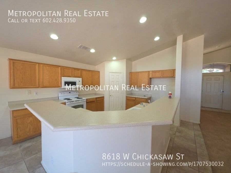 8618 W Chickasaw St - Photo 7 of 21