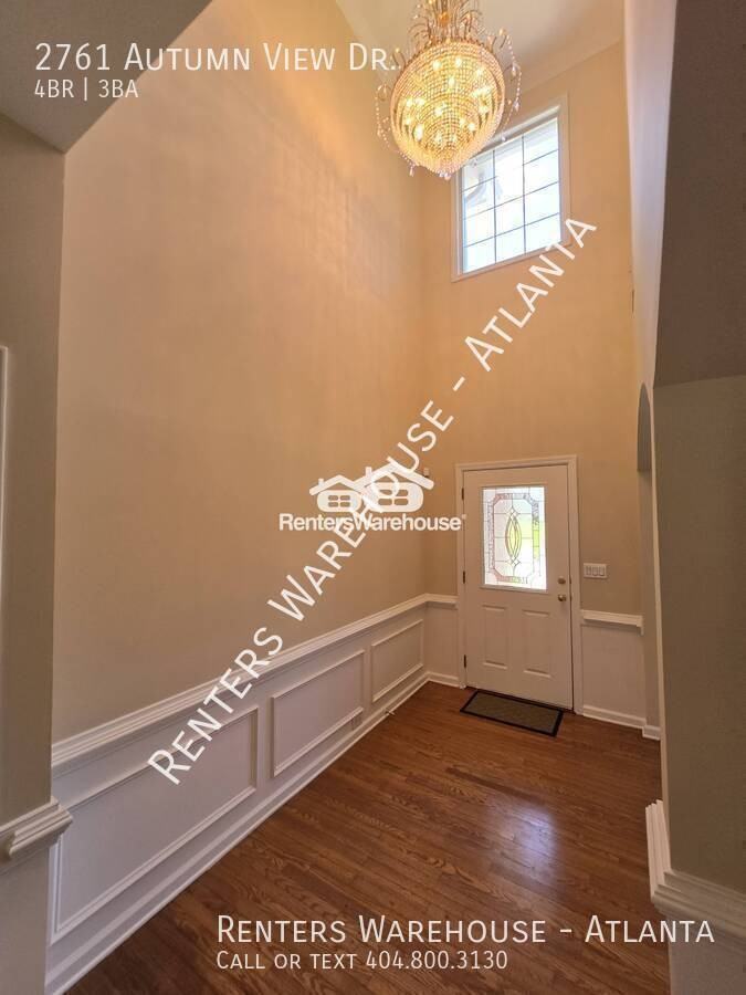 2761 Autumn View Dr - Photo 2 of 23