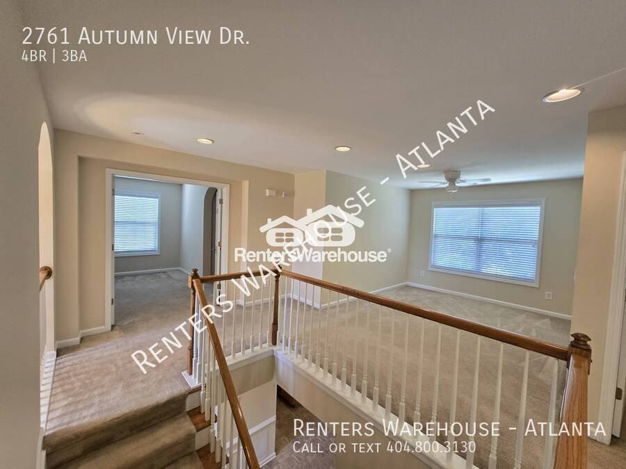 2761 Autumn View Dr - Photo 7 of 23