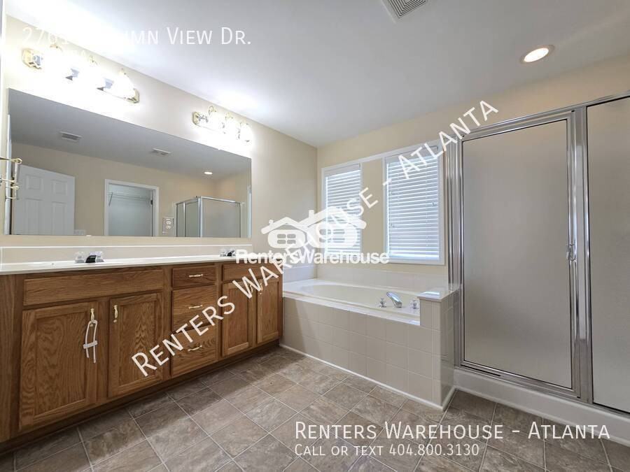 2761 Autumn View Dr - Photo 4 of 26