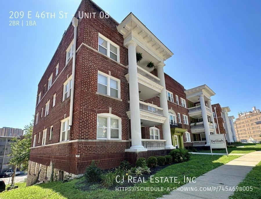 209 E 46th St #08