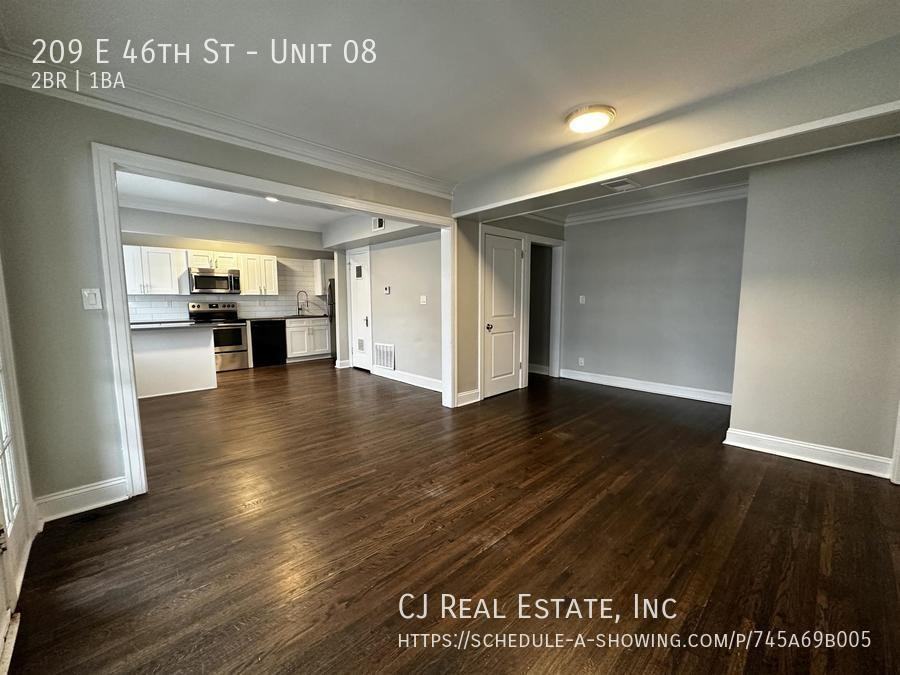 209 E 46th St #08 - Photo 4 of 10