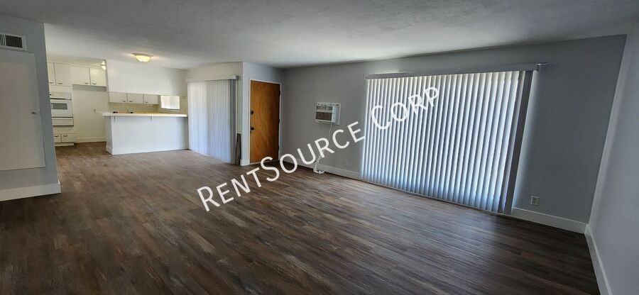 850 N Redding Way #C - Photo 5 of 27