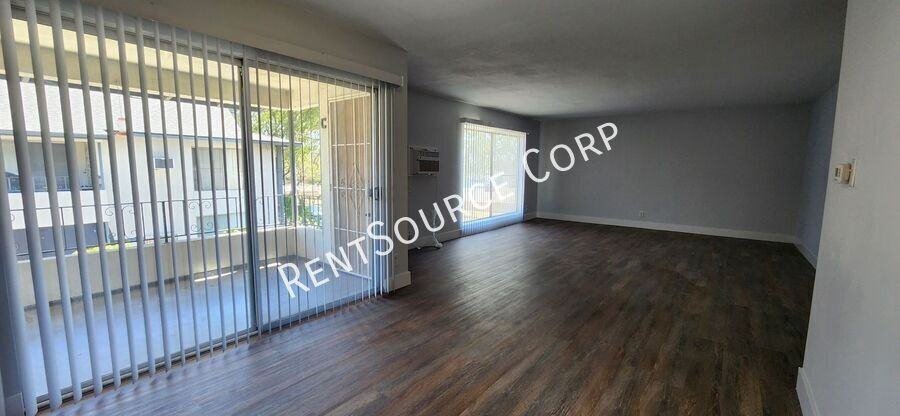 850 N Redding Way #C - Photo 7 of 27