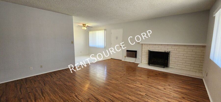 1359 Springfield St #A - Photo 5 of 23