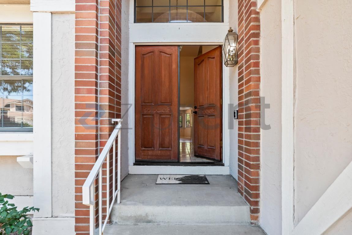 699 Patriot Pl - Photo 4 of 31