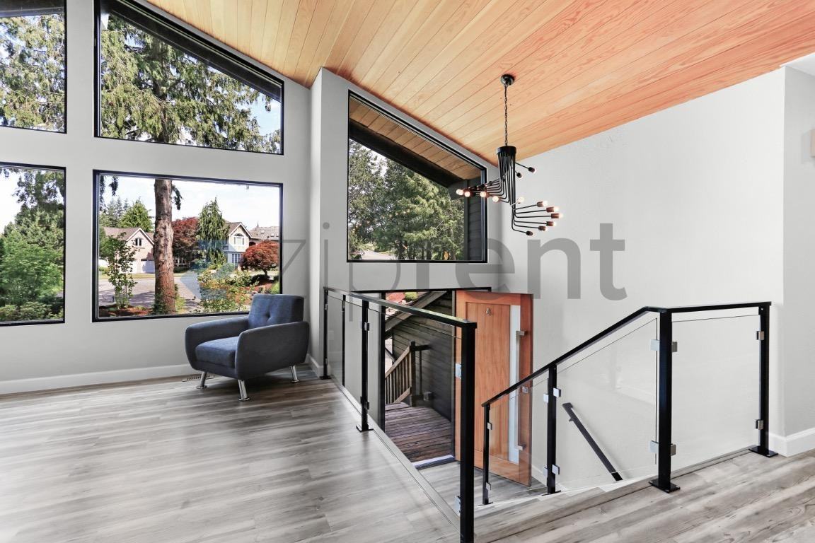 5712 96th St Sw - Photo 4 of 31