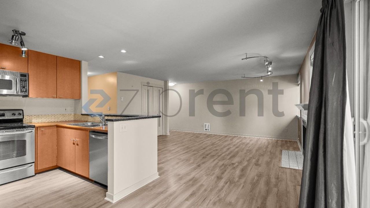 8240 126th Ave Ne #A302 - Photo 6 of 18
