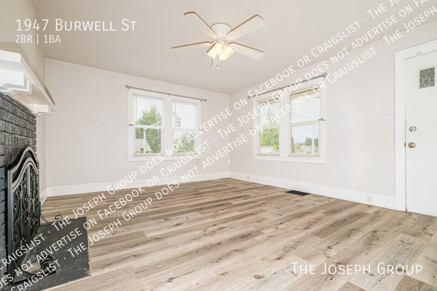 1947 Burwell St - Photo 4 of 33