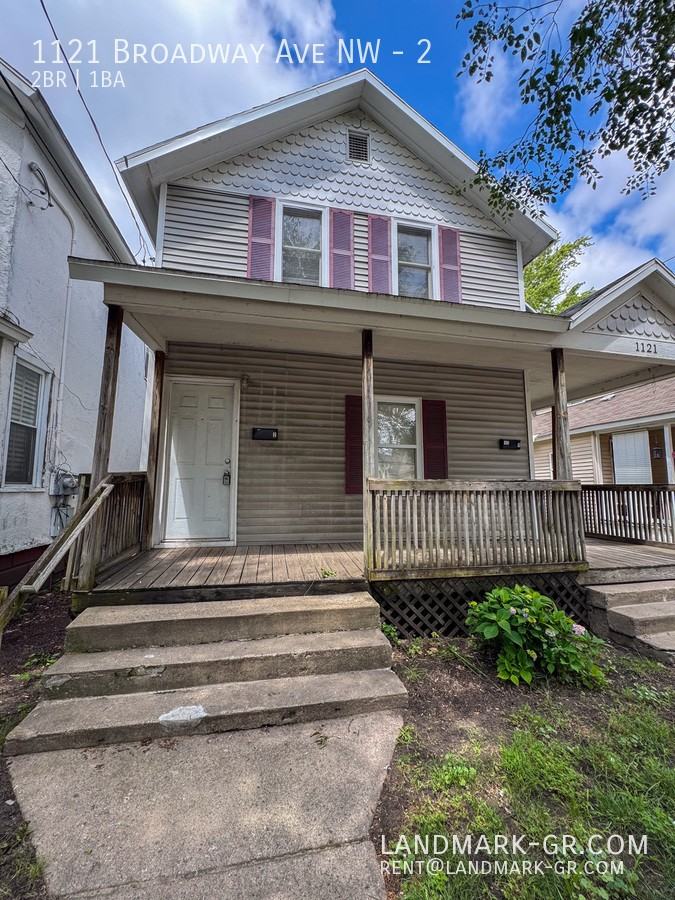 1121 Broadway Ave Nw #2 - Photo 2 of 32