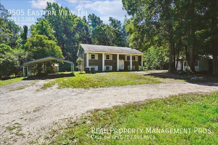 9505 Eastern View Trl - Photo 3 of 32
