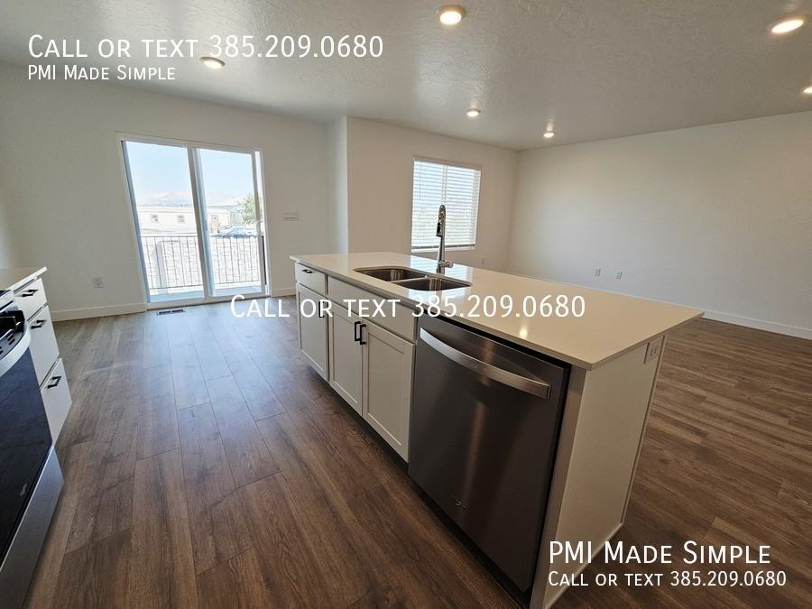 866 E Sand Dollar Way - Photo 5 of 35