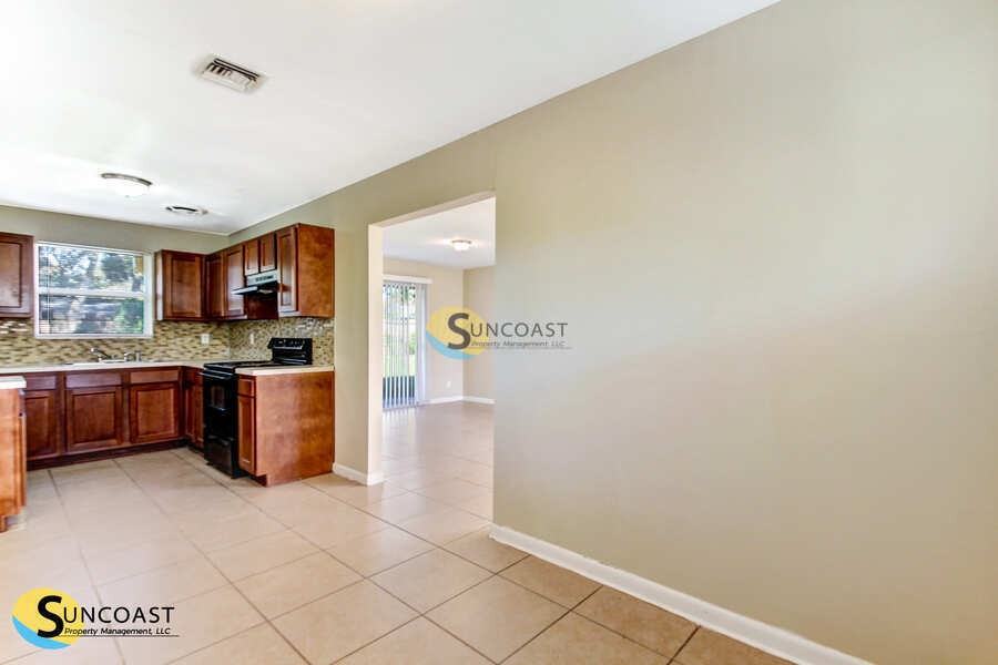 2156 Bunting Dr - Photo 5 of 20