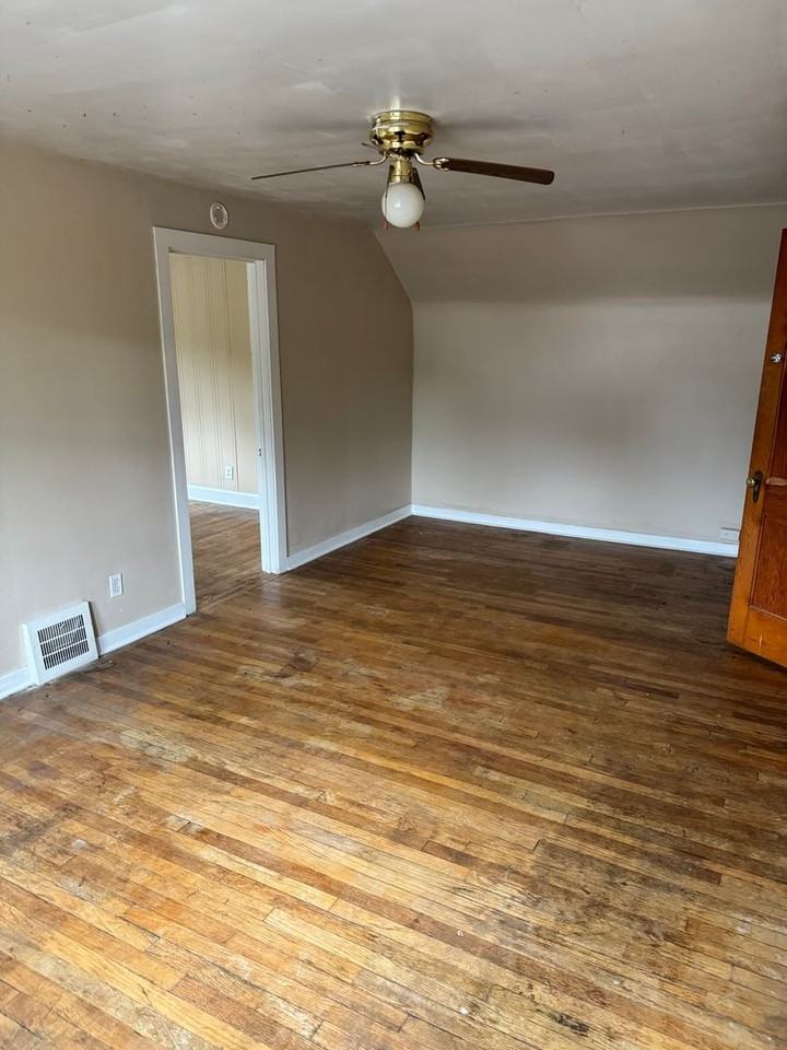 5225 Theodore St - Photo 5 of 11