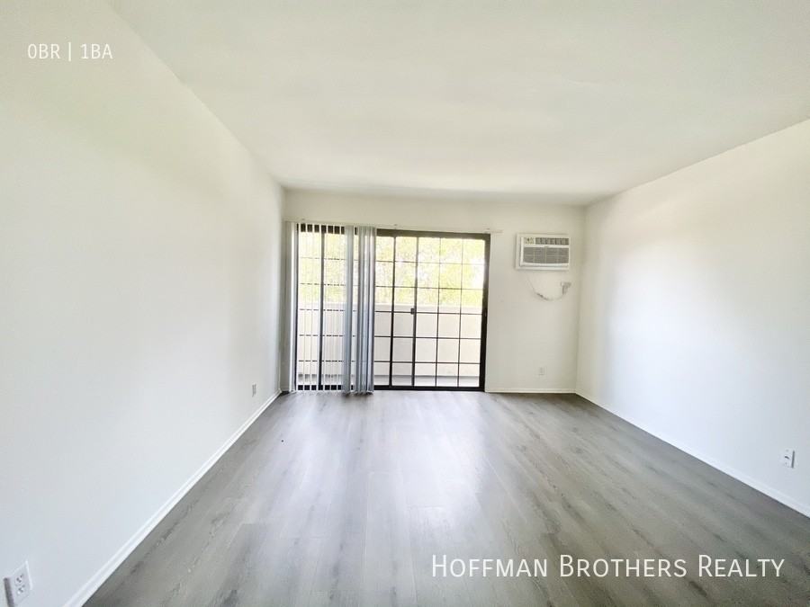 5105 Inglewood Blvd #210 - Photo 5 of 9